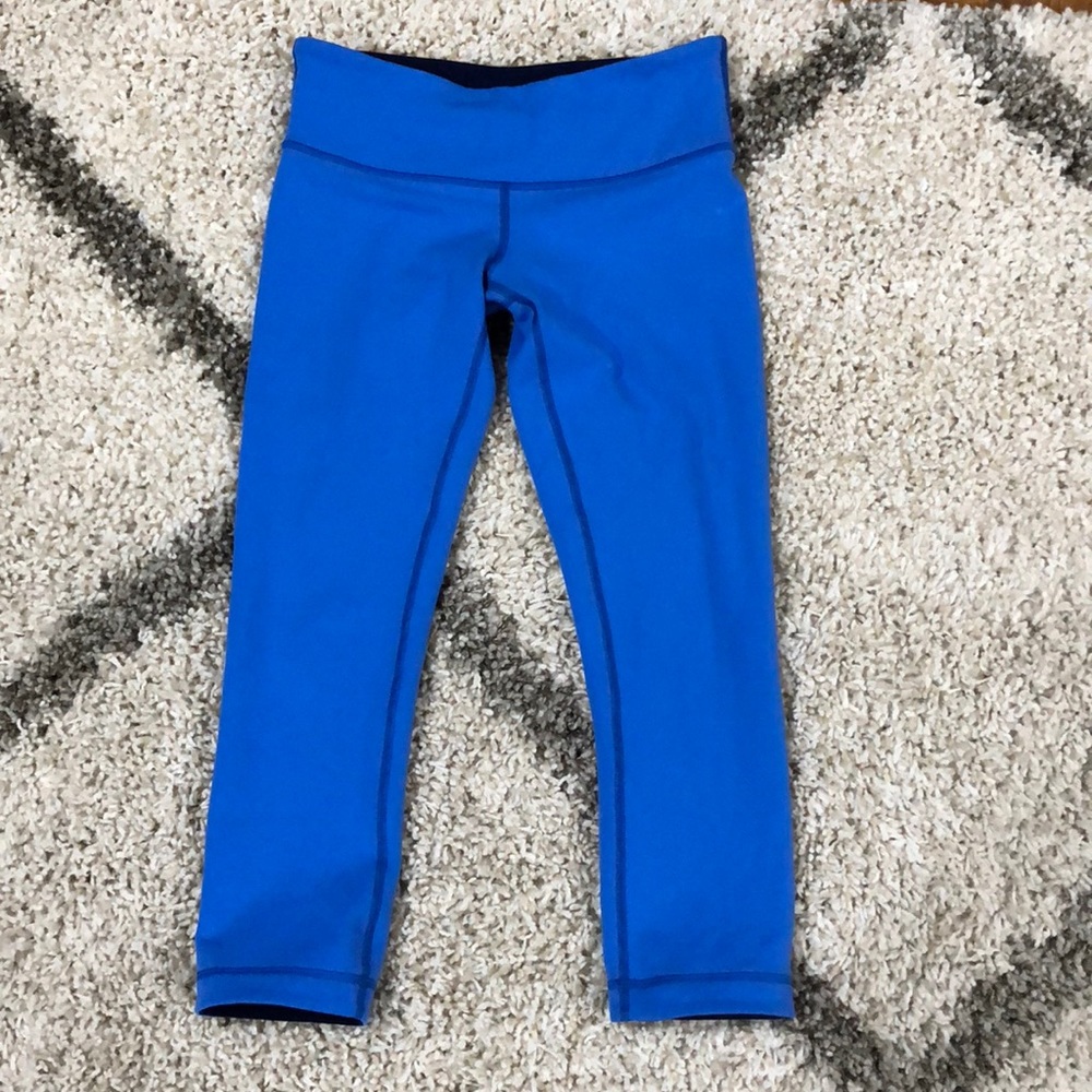 Reversible Lululemon Crop